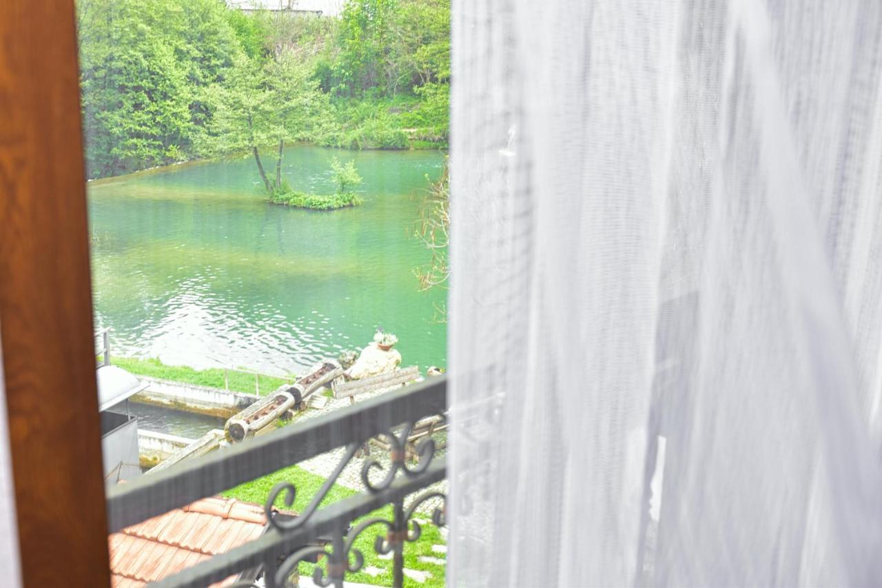 Motel Konoba Slapovi Jajce Exterior foto