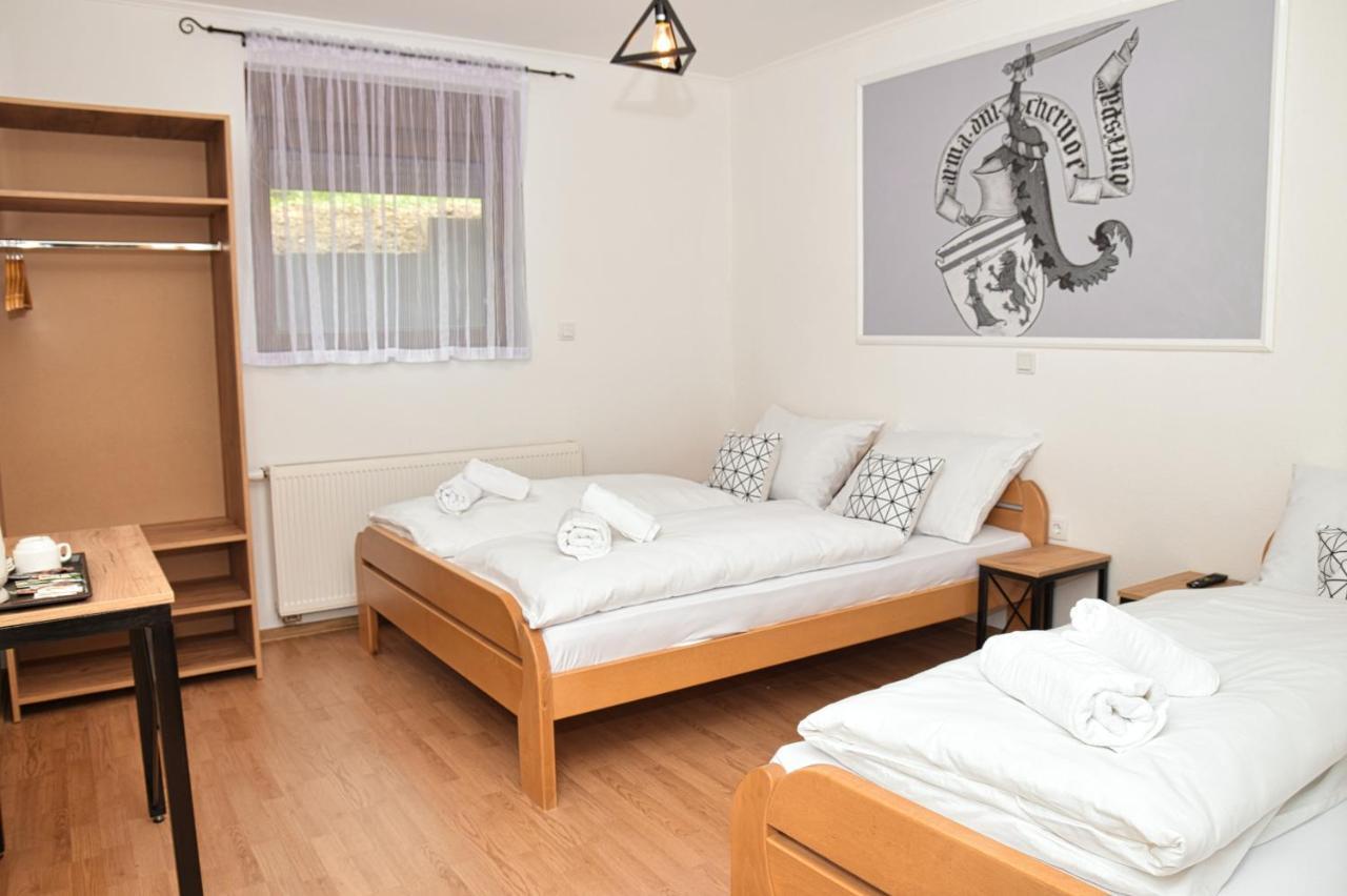 Motel Konoba Slapovi Jajce Exterior foto
