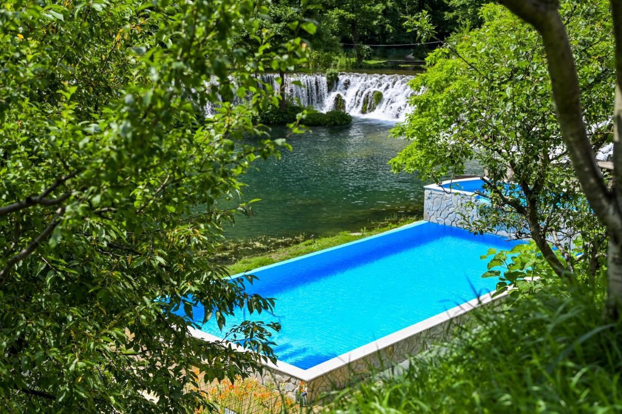 Motel Konoba Slapovi Jajce Exterior foto